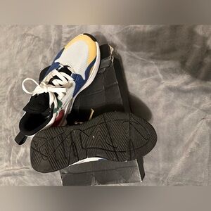 Original Jordan air cadence sneakers good condition